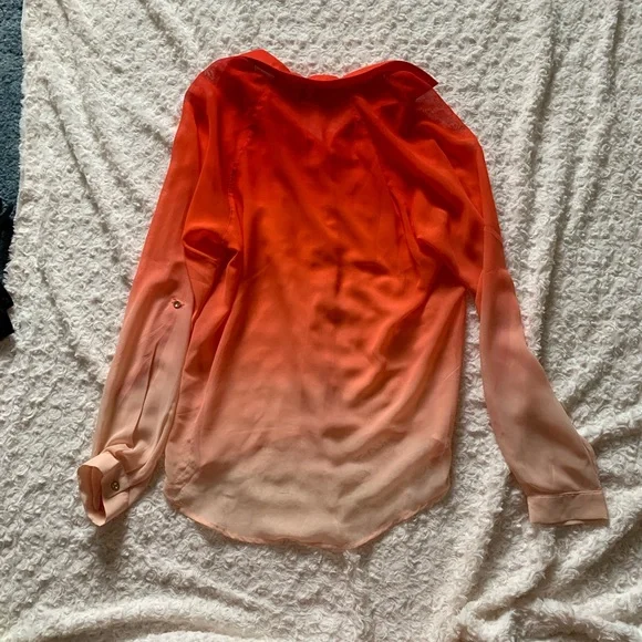 Daytrip Large Ombré Top - Picture 3 of 4